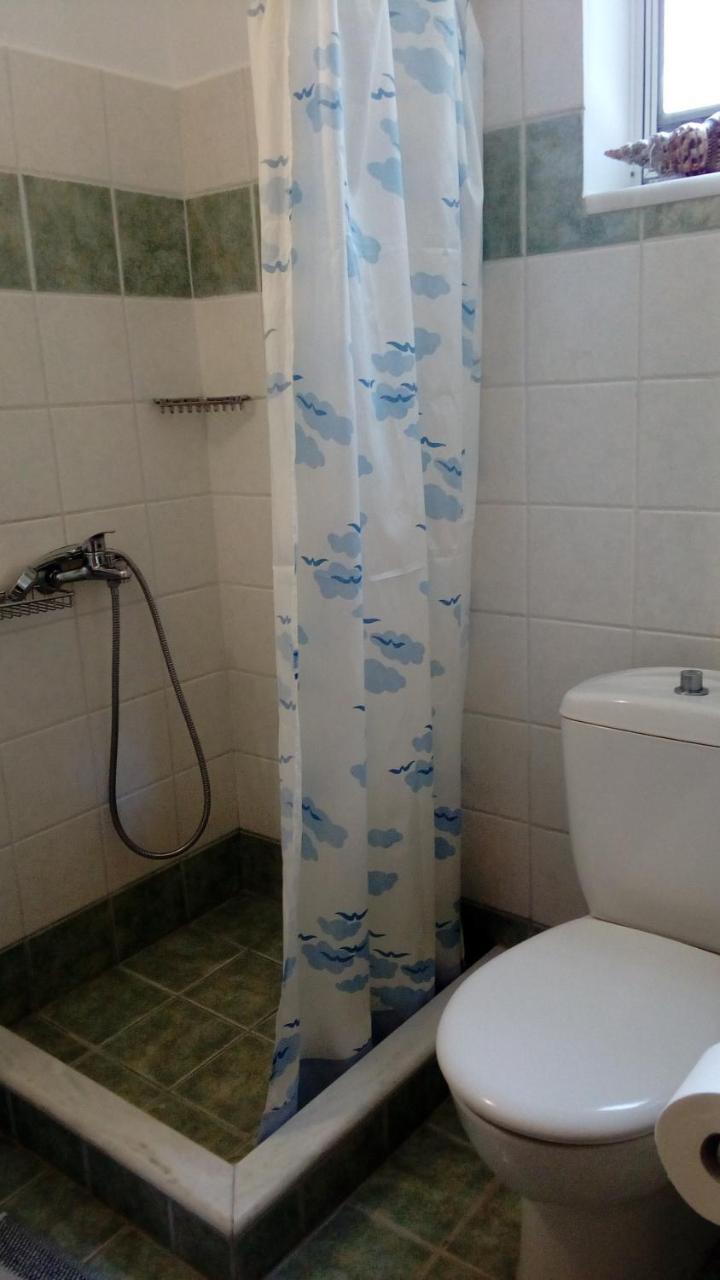 优狄美诺公寓 瓦西 外观 照片